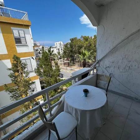 アパート Bluepalm Residence With Pool In Kyrenia Center *