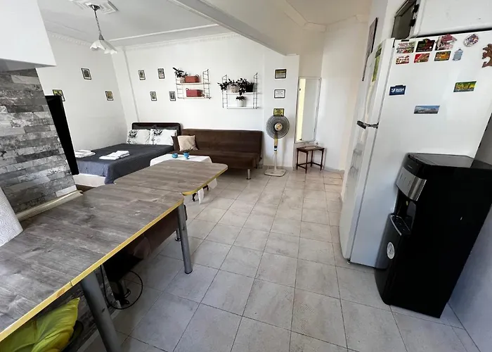 Studio Apartment With Shared Pool In Kyrenia Center アパート *