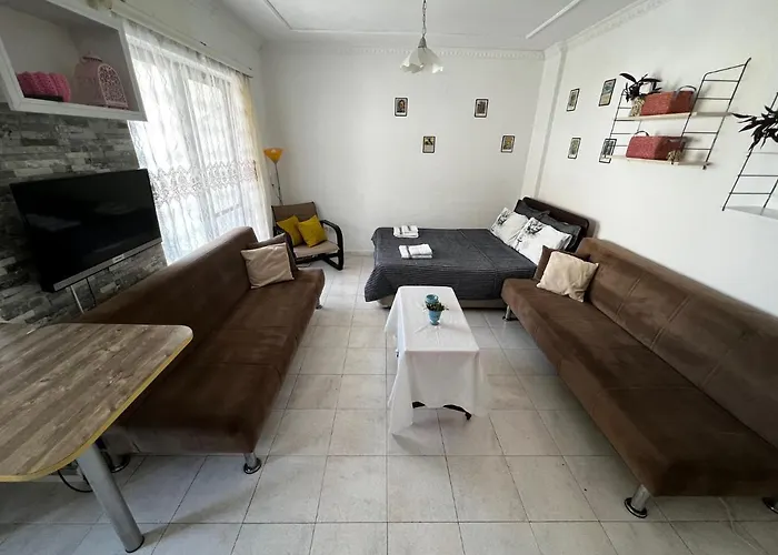 アパート Studio Apartment With Shared Pool In Kyrenia Center キレニア