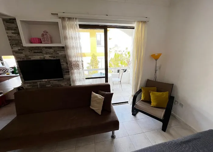 Apartament Studio Apartment With Shared Pool In Kyrenia Center *