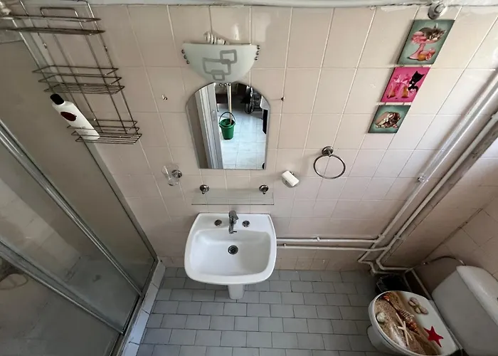 Studio Apartment With Shared Pool In Kyrenia Center Apartament *